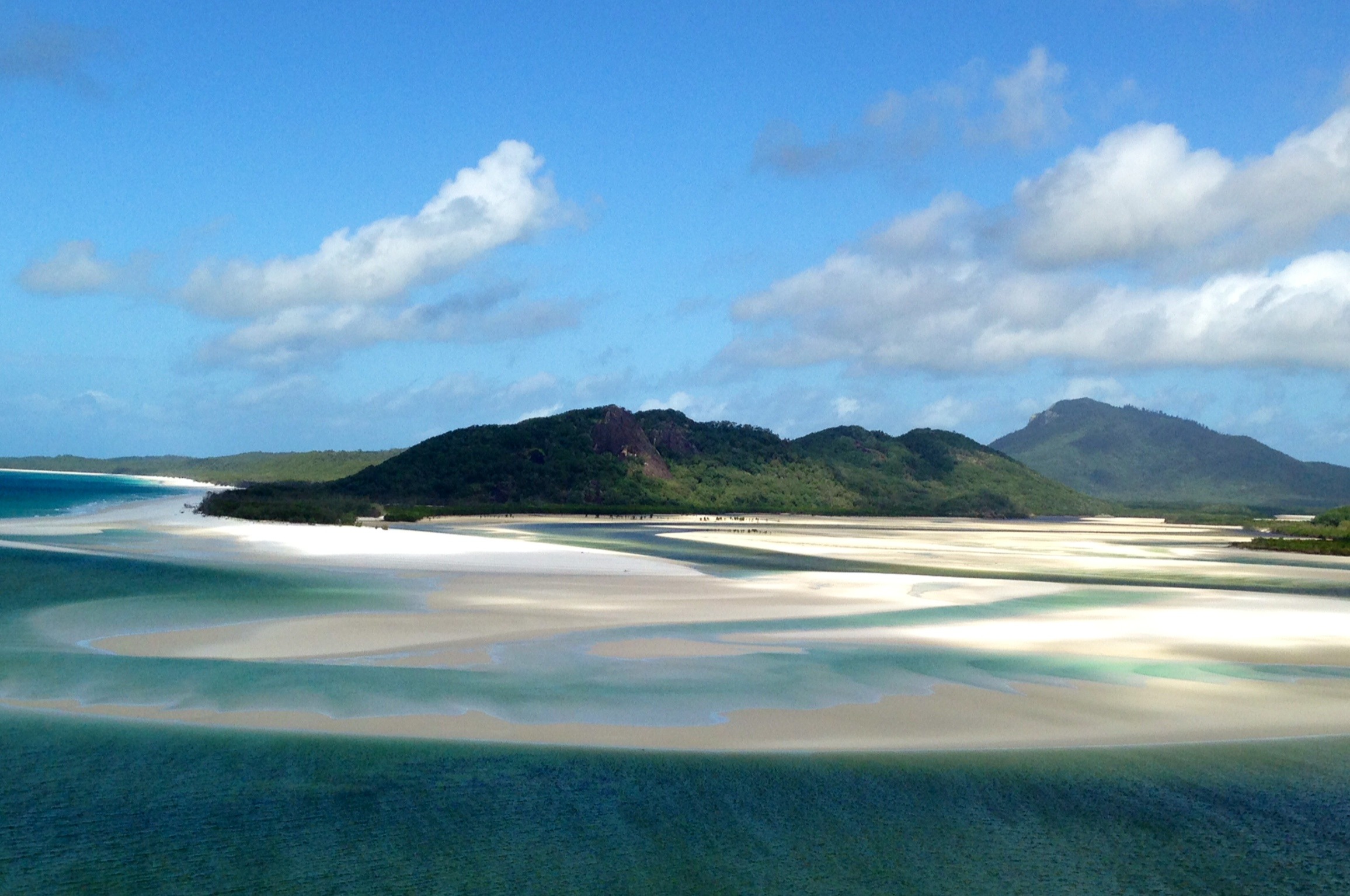 hill inlet whitehaven beach snorkelling dumbell island big fury whitsunday islands australia