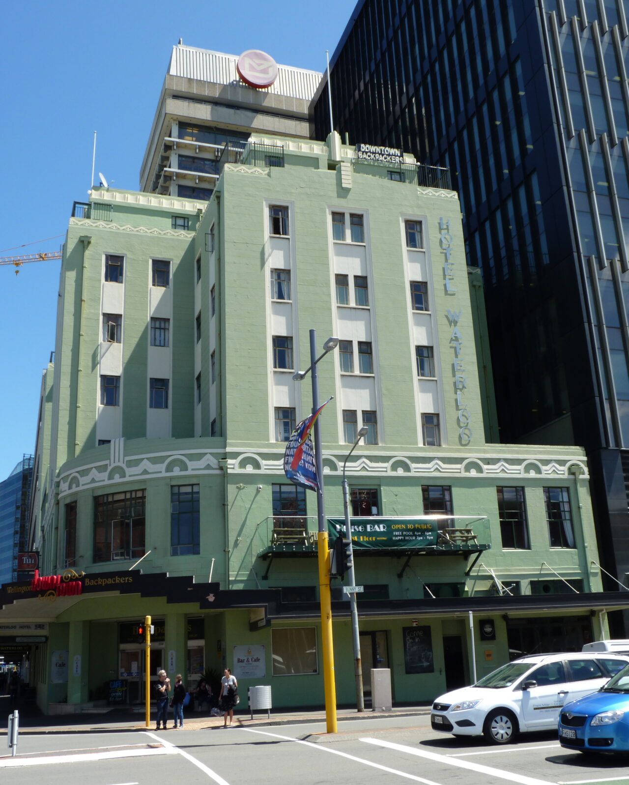 budget hotel train station wellington new zealand