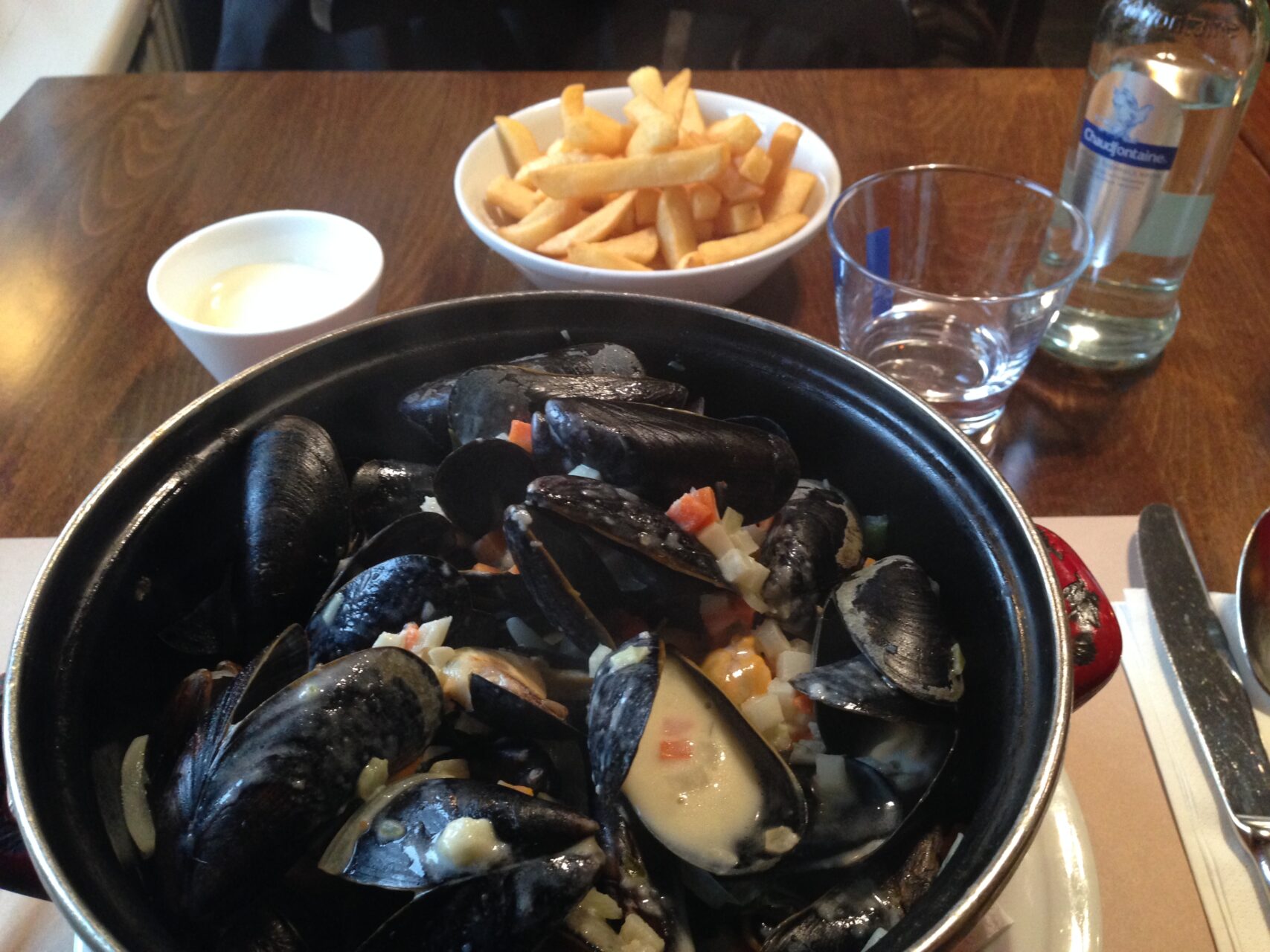 moules frites restaurant minnewater bruges belgium