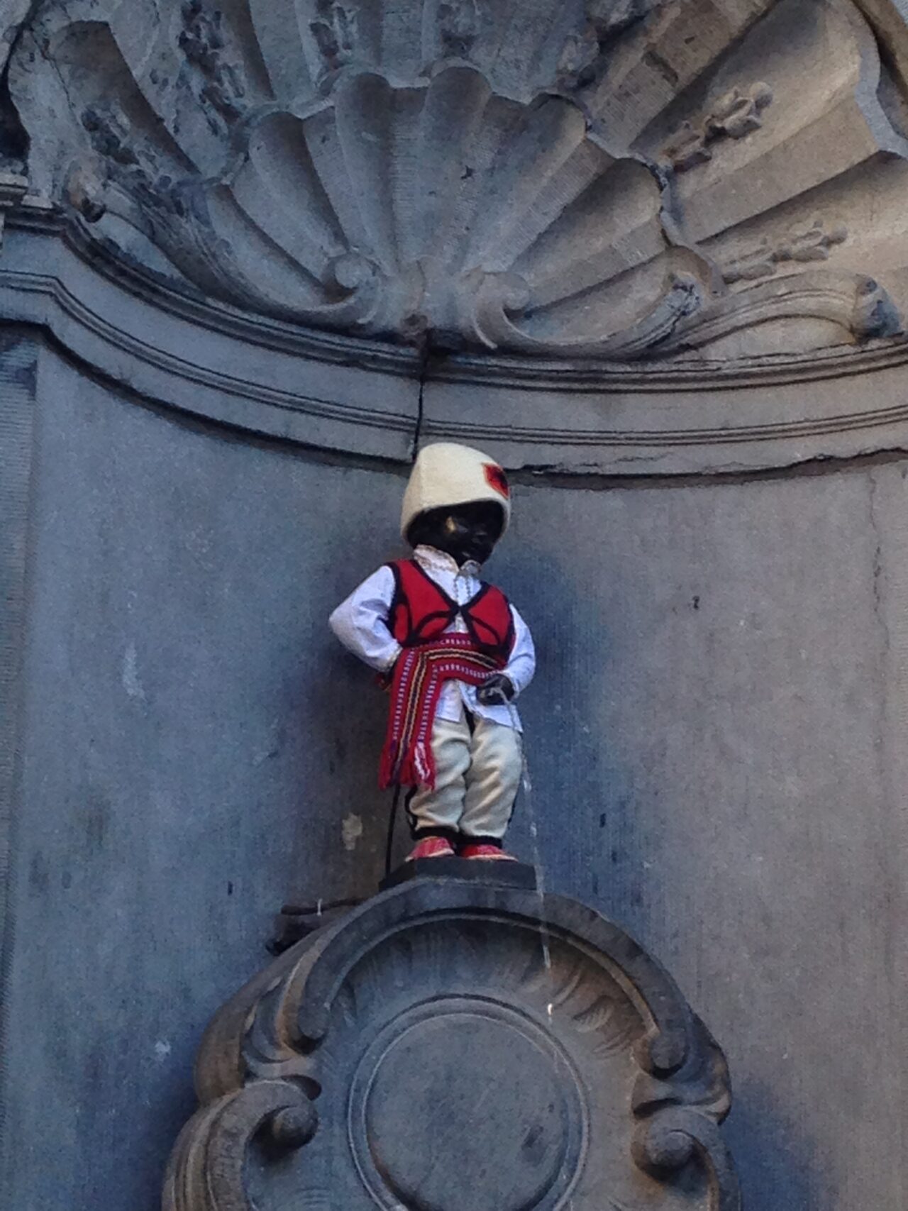 manneken pis brussels belgium