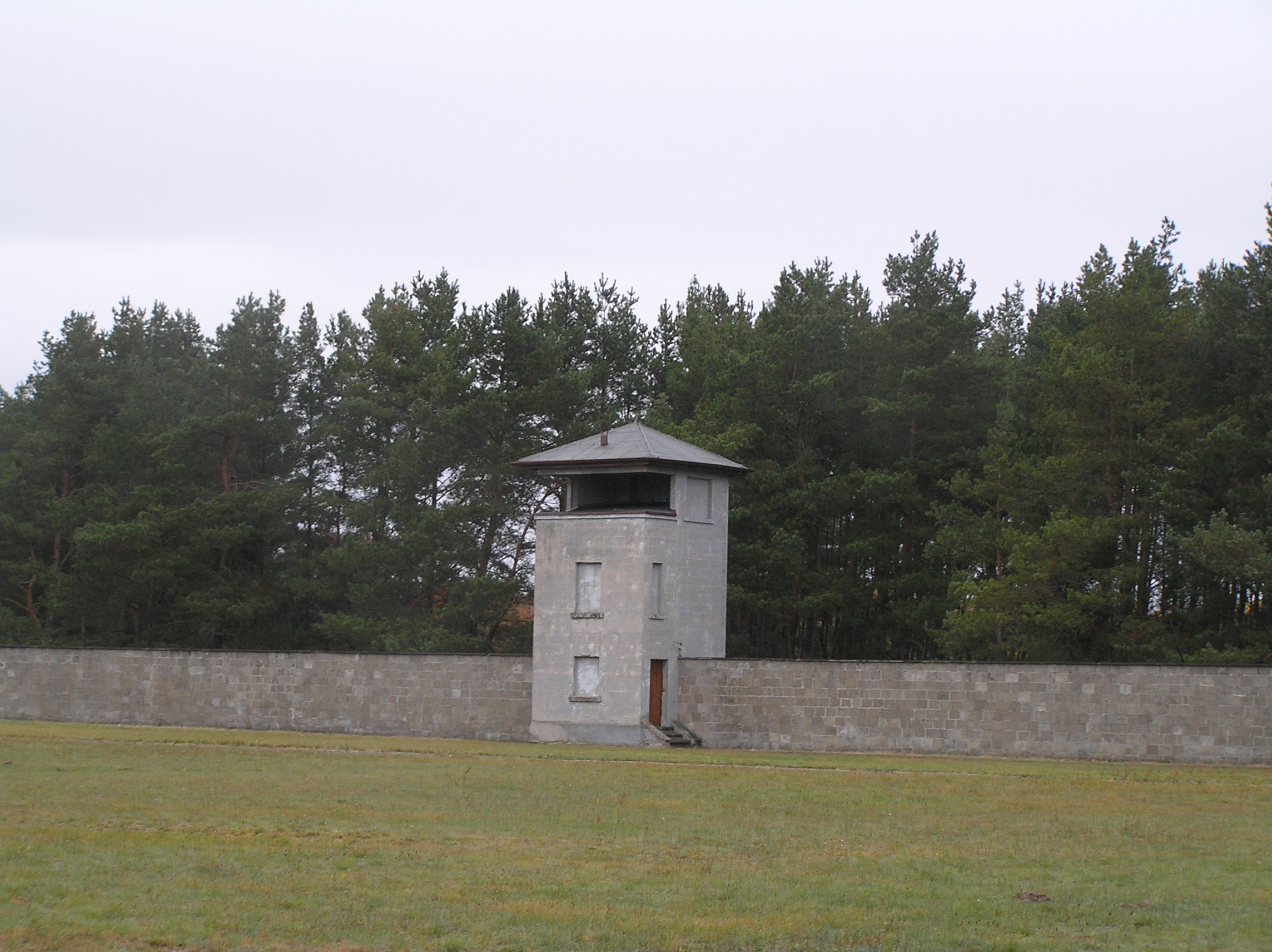 guard tower sachsenhausen concentration camp berlin germany