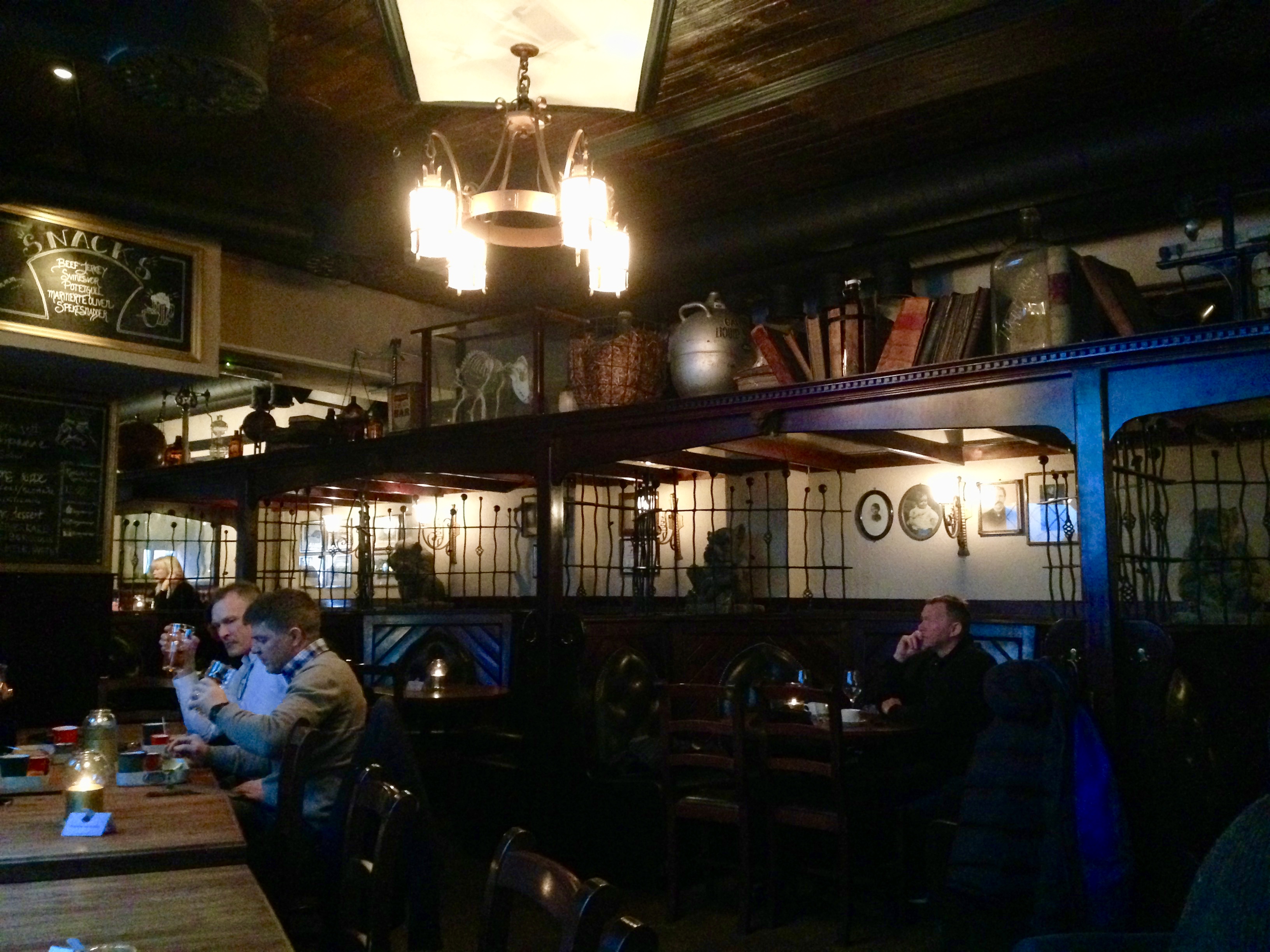 pub restaurant oslo norway