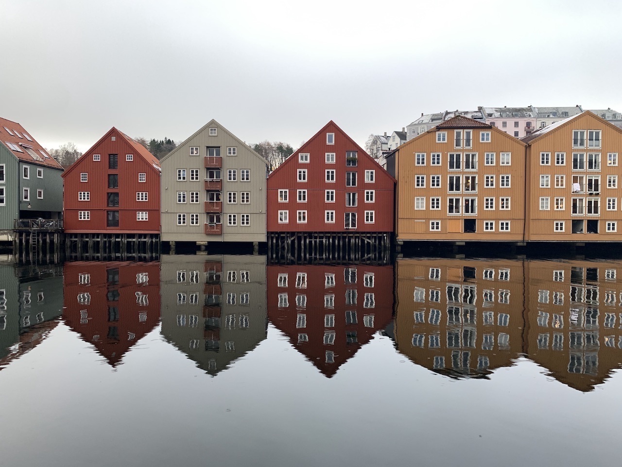 Bakklandet and Those Wonderful Wooden Dock Houses