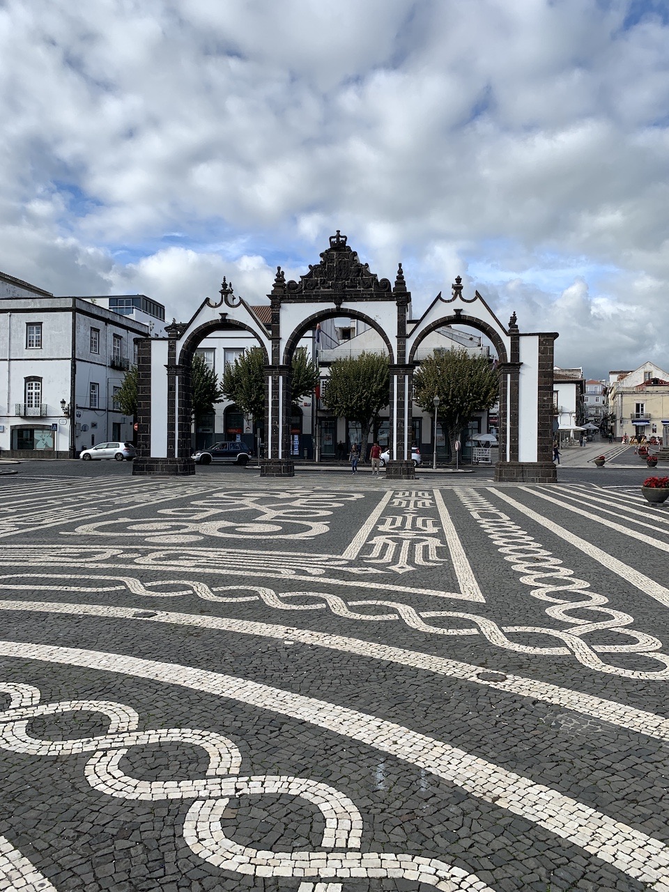 what to see do ponta delgada sao miguel azores portugal