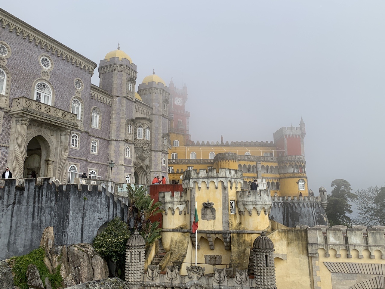 how to visit day trip pena palace sintra portugal