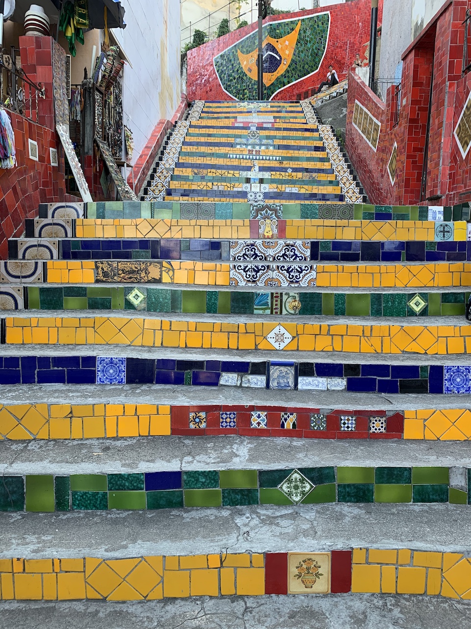 how to find Escadaria Selarón lapa colorful staircase rio de janeiro brazil